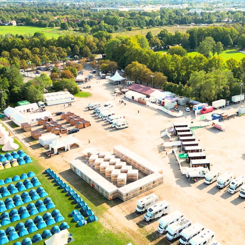 Oktoberfest Wiesn Camp Lodge Múnich Exterior foto